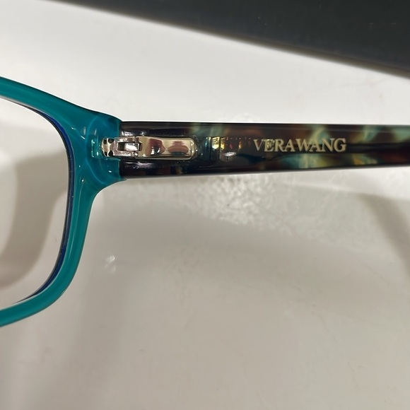 Vera Wang Glass Frames—BEAUTIFUL!!  Pretty Crys Details!! Excellent Condition! - Picture 5 of 7